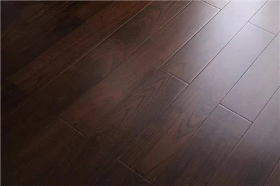 Blackbutt cietā grīda